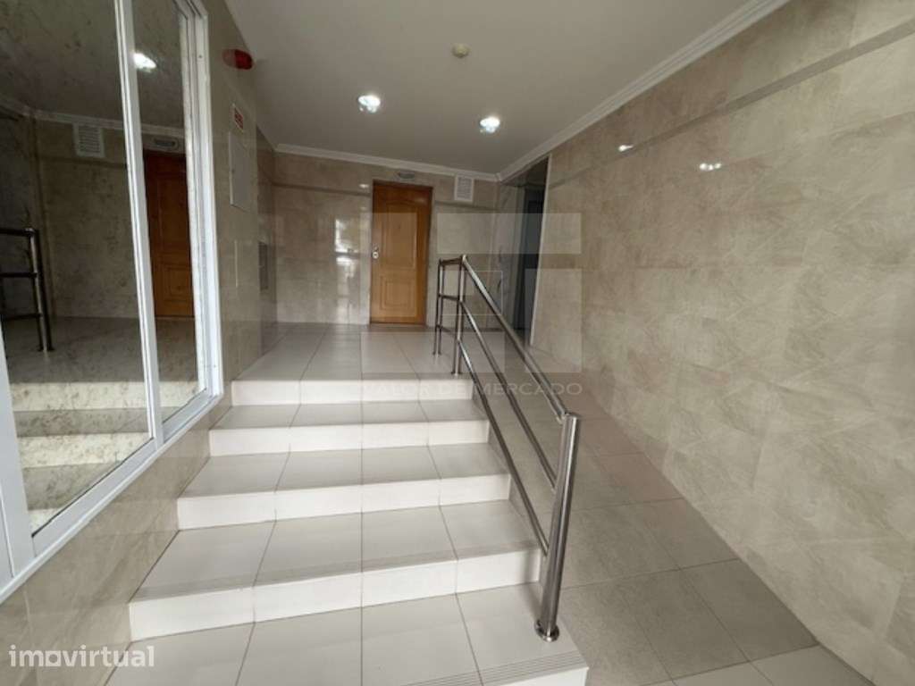 APARTAMENTO T2 PARA VENDA - LOULÉ - FARO - Grande imagem: 4/21