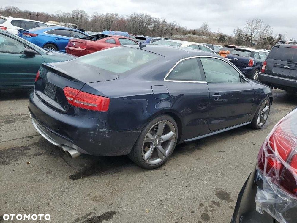 Części do Audi A5 S5 8T3 coupe z 2010 roku, model USA. - 3