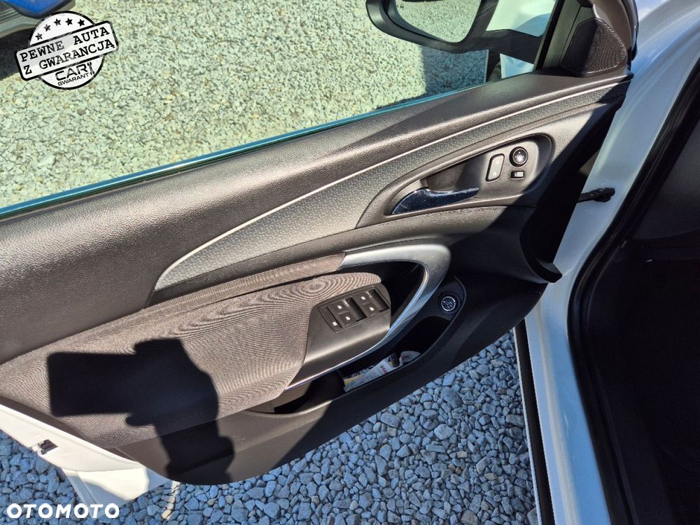 Opel Insignia - 10