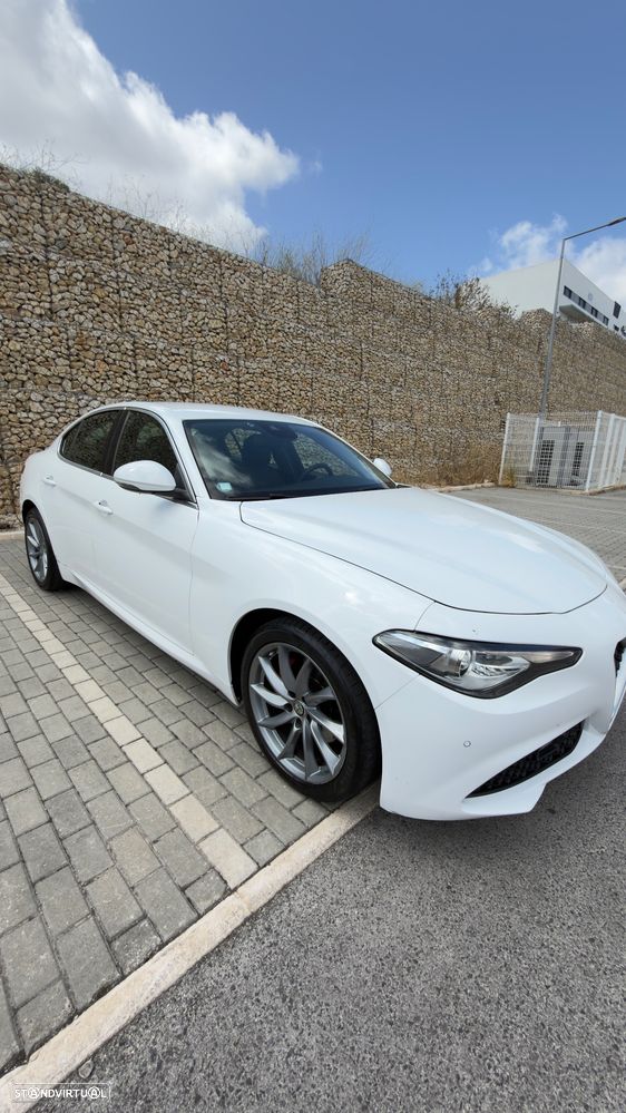 Alfa Romeo Giulia 2.2 D Sprint AT8 - 8