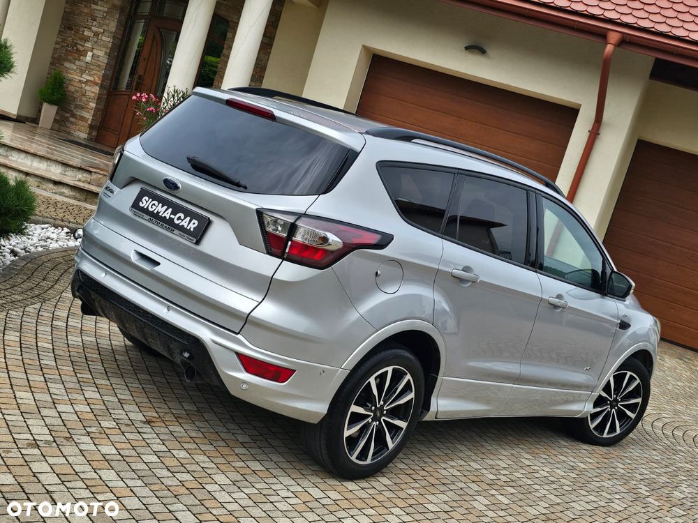 Ford Kuga 2.0 TDCi 4x4 ST-Line - 26