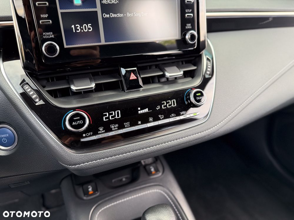 Suzuki Swace 1.8 Hybrid CVT Comfort+ - 31