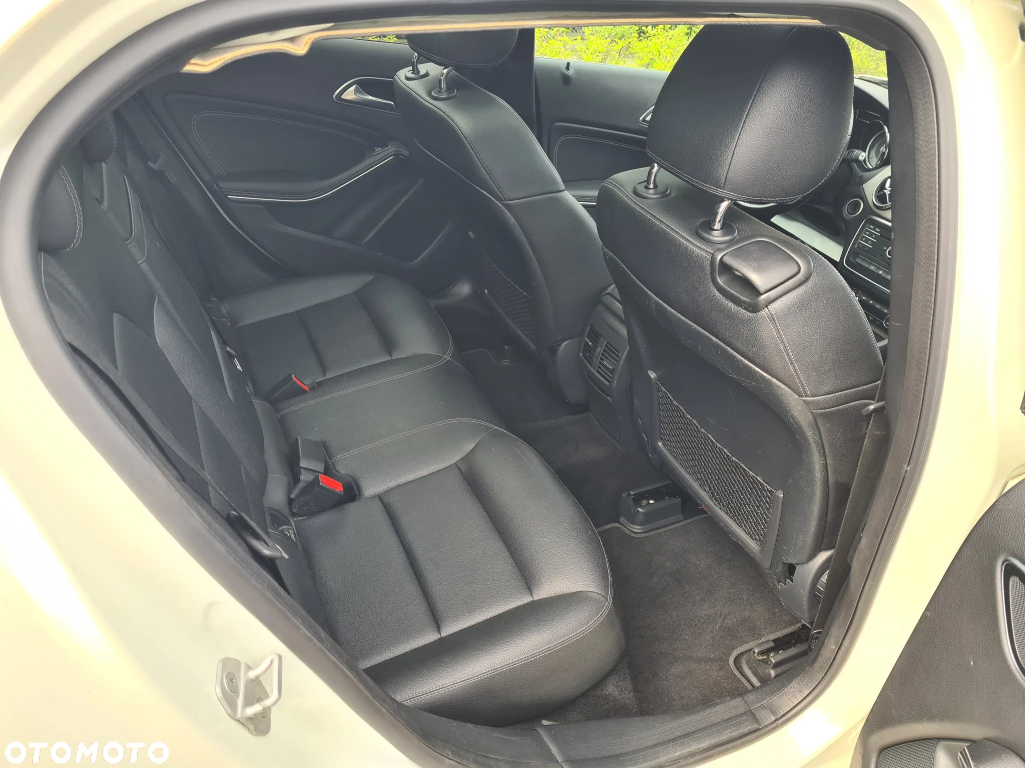 Mercedes-Benz GLA 200 d 7G-DCT Activity Edition - 15