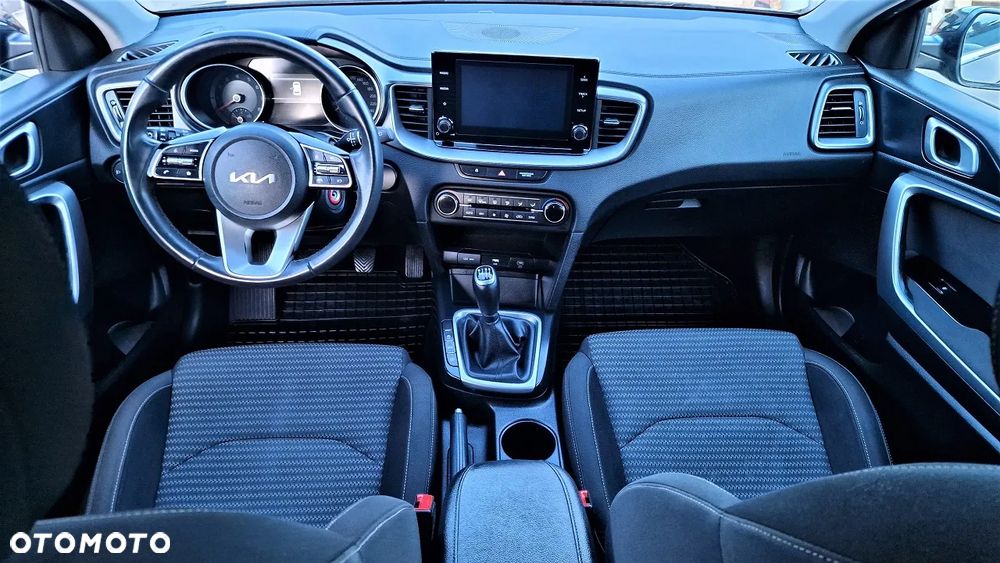 Kia Ceed 1.0 T-GDI M - 10