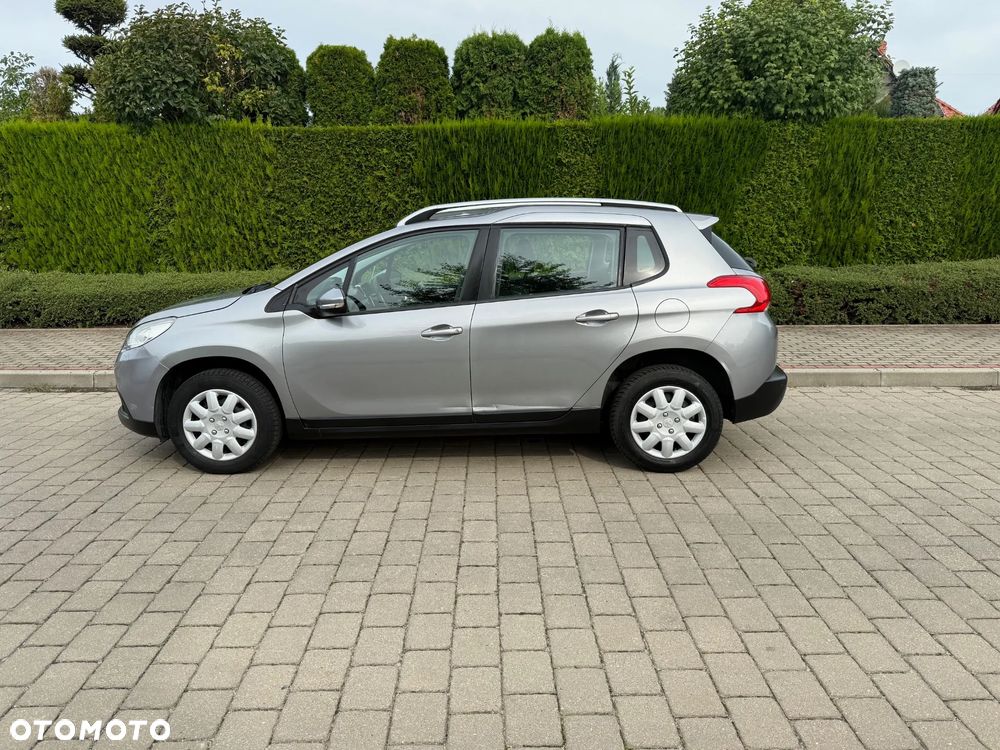 Peugeot 2008 - 11