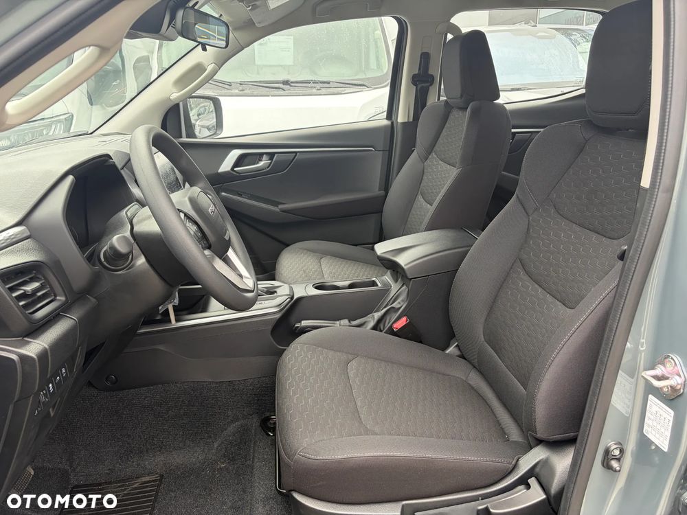Isuzu D-Max Double Cab 4WD Autm LS - 12