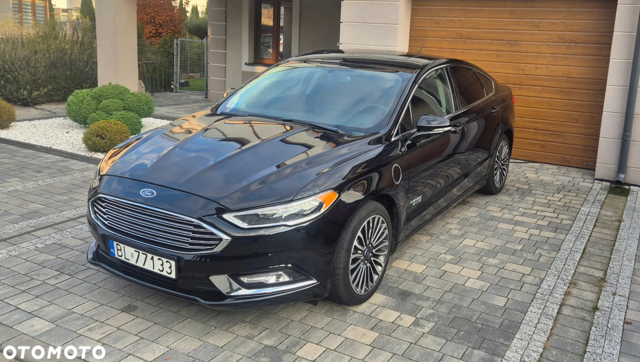 Ford Mondeo 2.0 Hybrid Titanium - 2