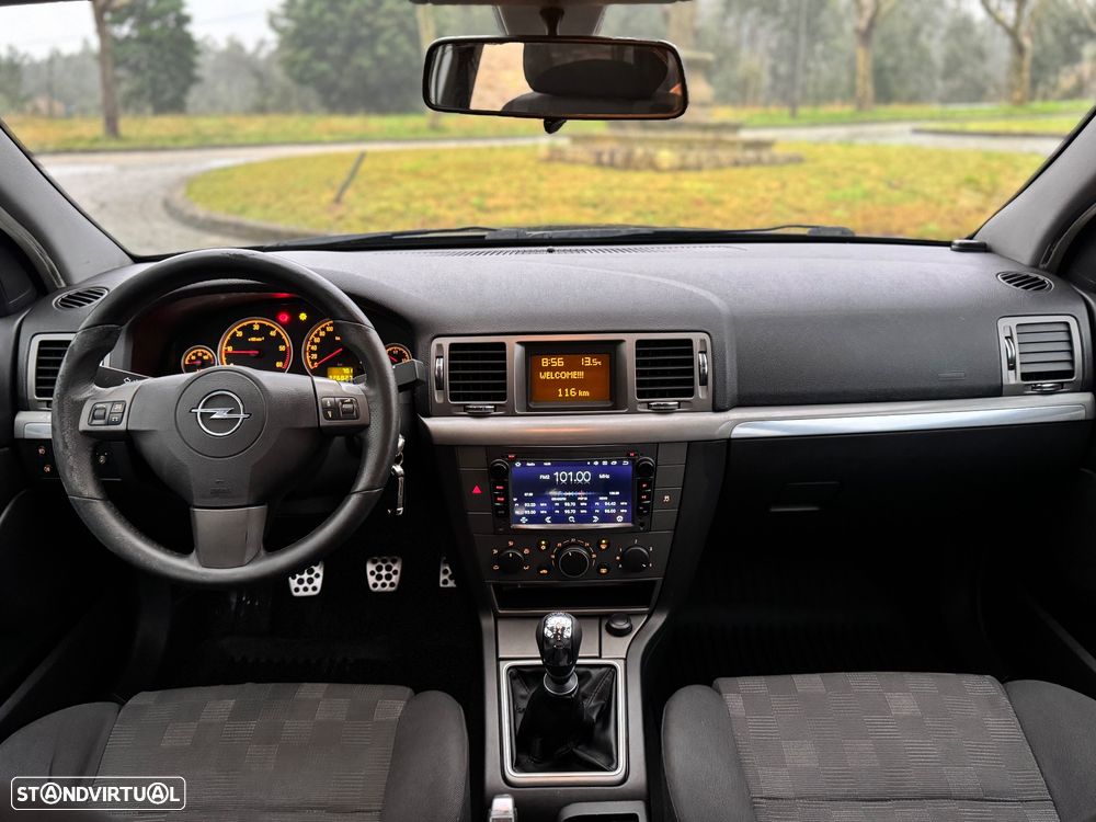 Opel Vectra 1.9 CDTI DPF Sport/GTS - 14