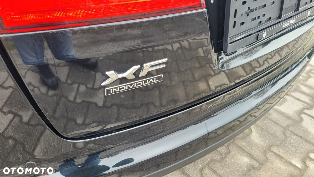 Jaguar XF 2.2 D Premium Luxury - 20