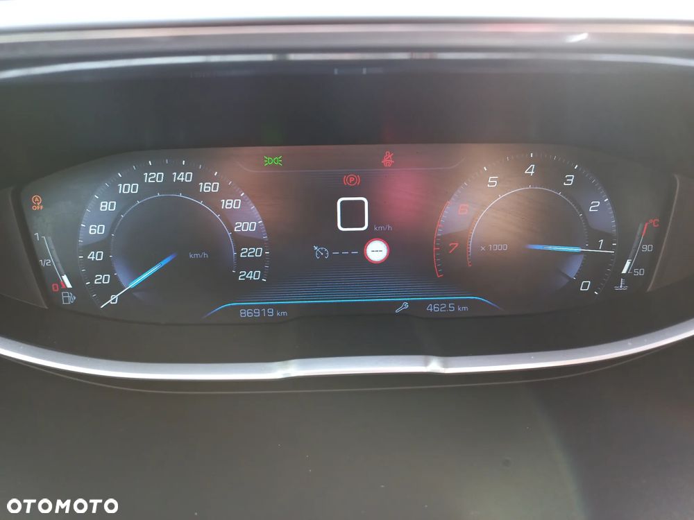 Peugeot 3008 1.2 PureTech Allure S&S - 17