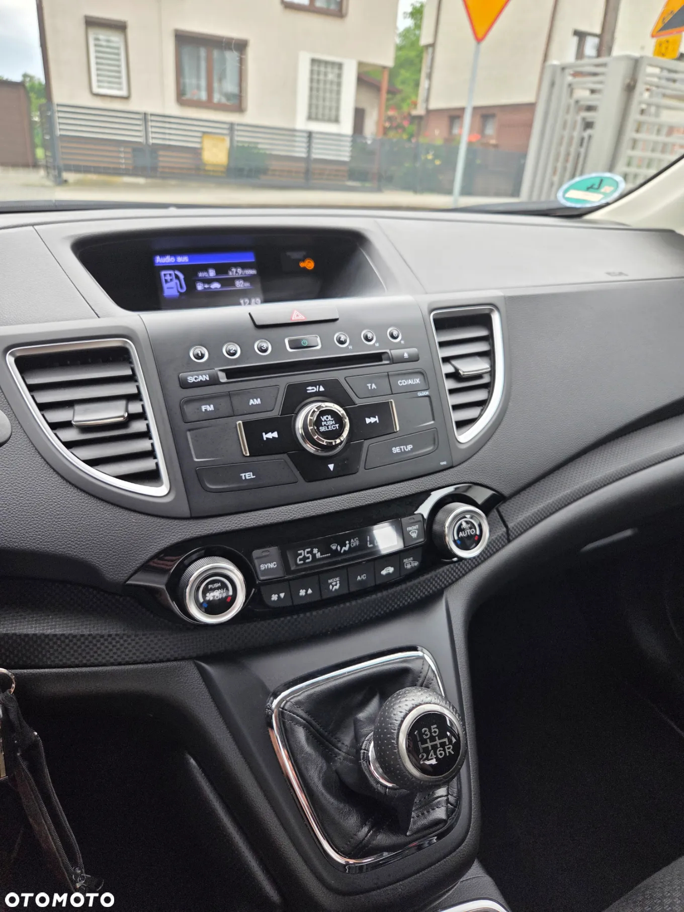 Honda CR-V 2.0 Comfort - 22