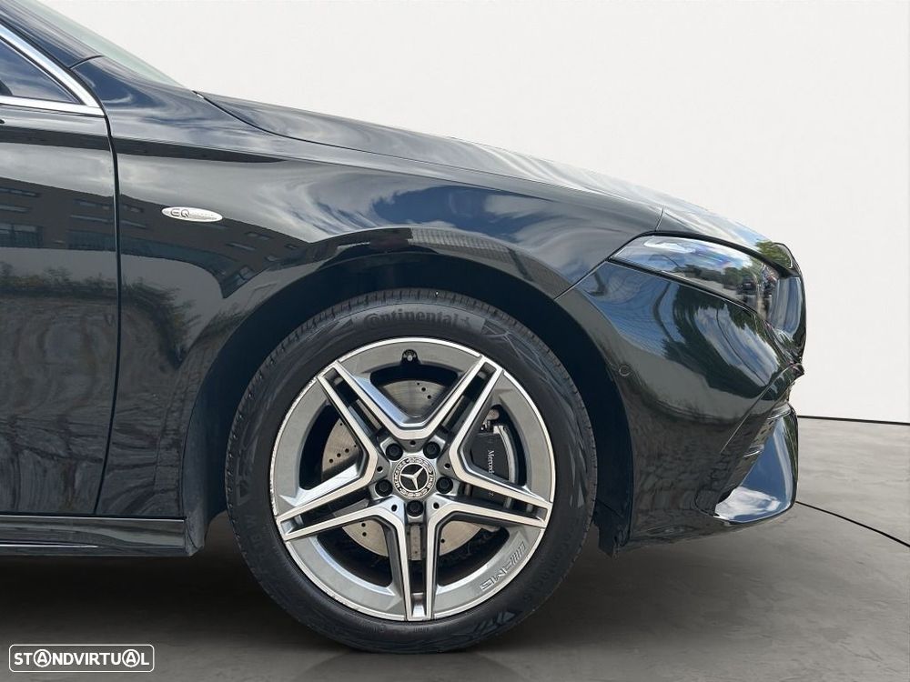 Mercedes-Benz A 250 — fotografia 5