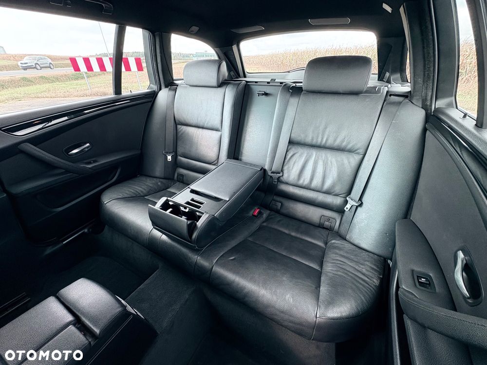 BMW Seria 5 - 12