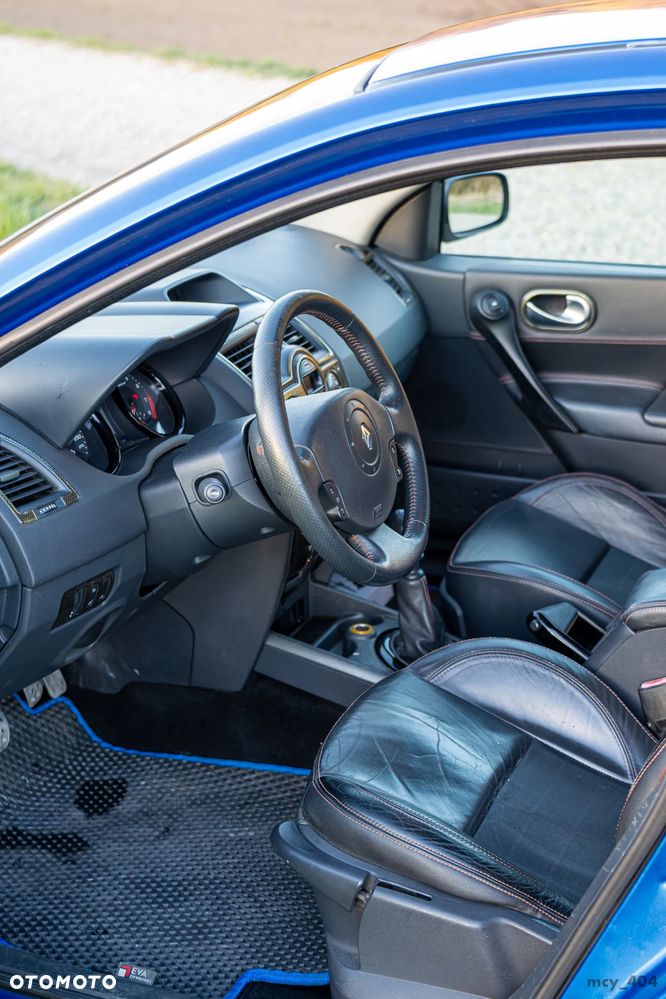 Renault Megane 2.0 Sport - 9