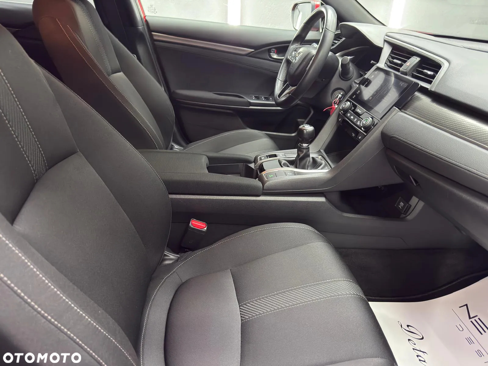 Honda Civic 1.5 i-VTEC Turbo Sport - 32