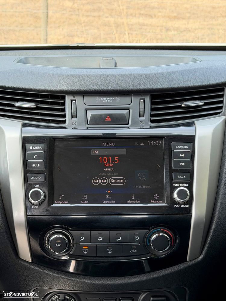 Nissan Navara 2.3 dCi CD 4WD N-Connecta - 18