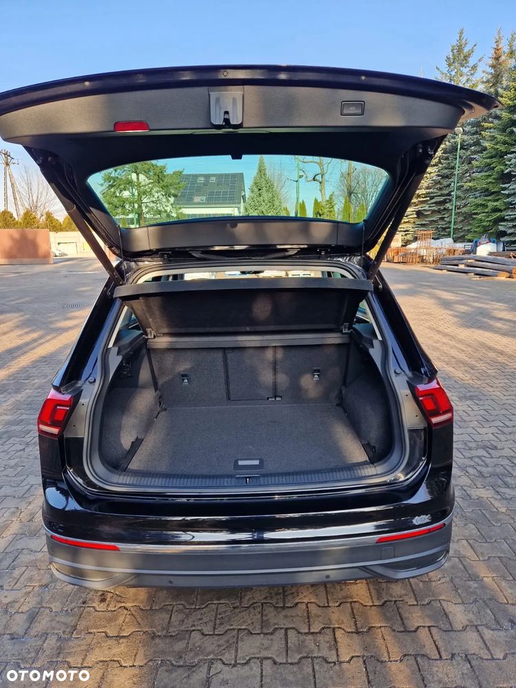 Volkswagen Tiguan - 14