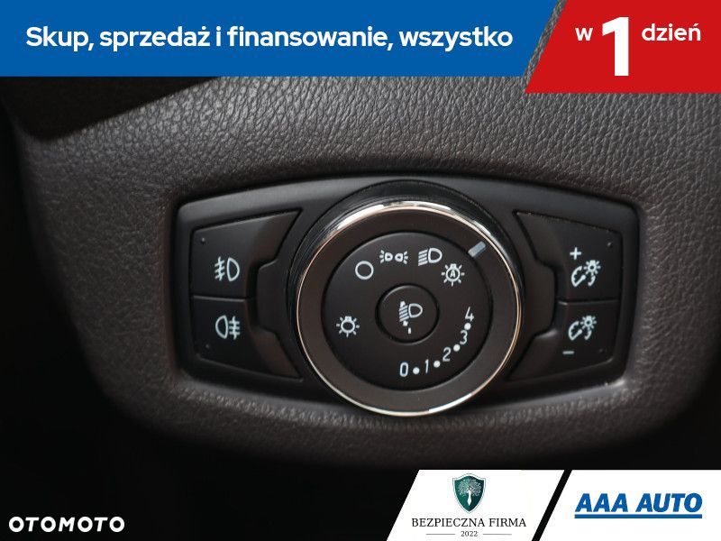 Ford Tourneo Connect - 18
