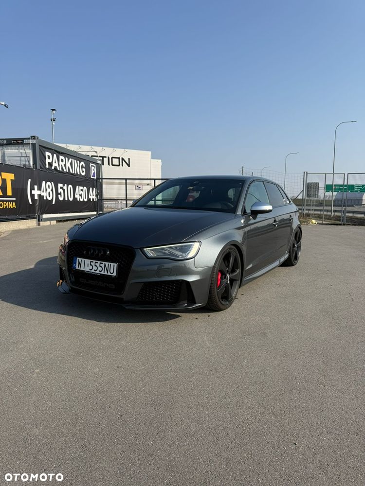 Audi RS3 Sportback Standard - 1