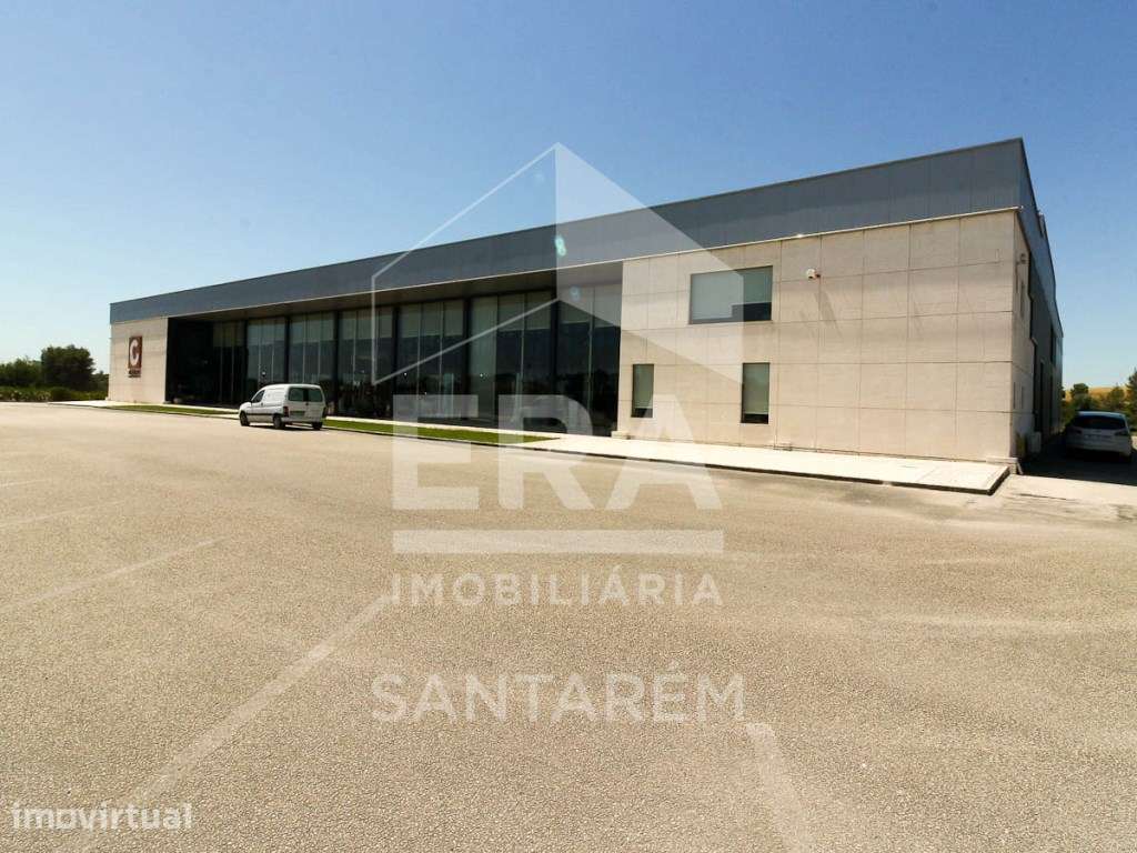 Armazém a 10 Minutos de Santarém - Grande imagem: 5/7