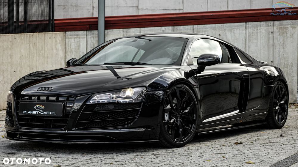 Audi R8 Coupé 4.2 Quattro R tronic - 2