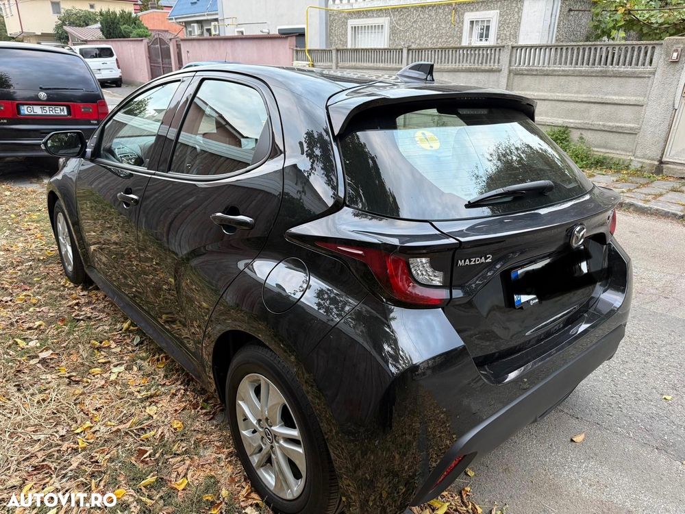 Mazda 2 - 6