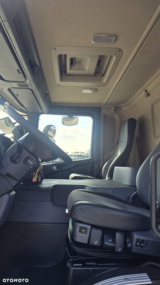 Scania P360 6x2 13l 6cyl PDE  4.3m rozstaw rama do zabudowy beczka asenizacyjna mleko wywrotka niski przebieg! - 13