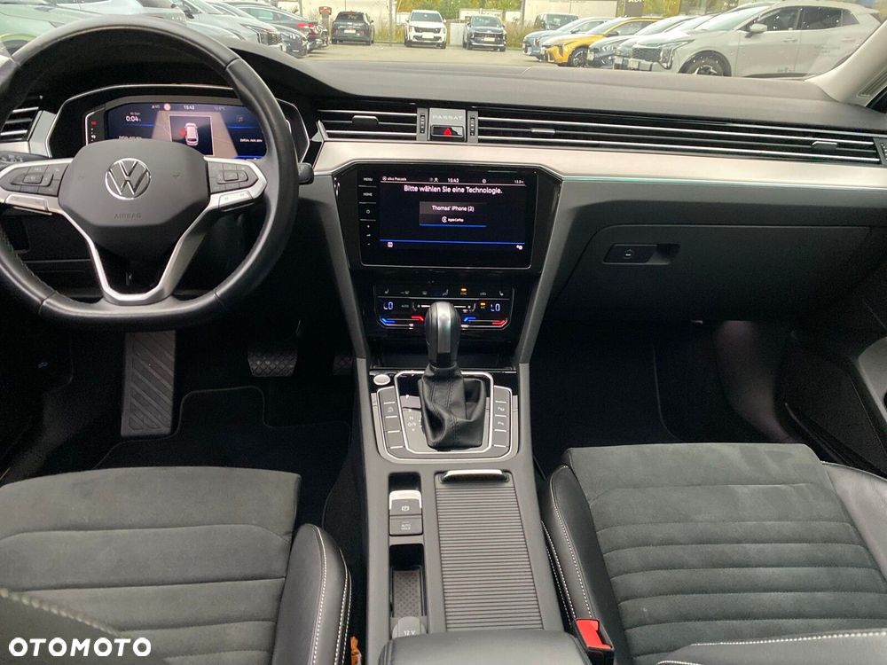 Volkswagen Passat Variant - 12