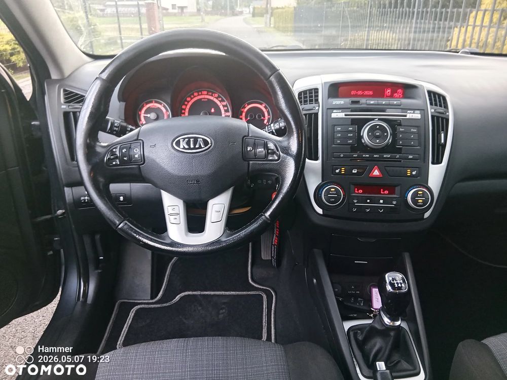 Kia Ceed 1.6 Crdi Comfort + - 11
