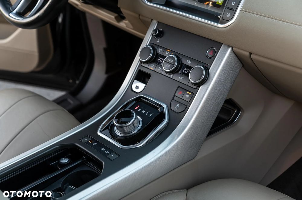 Land Rover Range Rover Evoque TD4 SE Dynamic - 27
