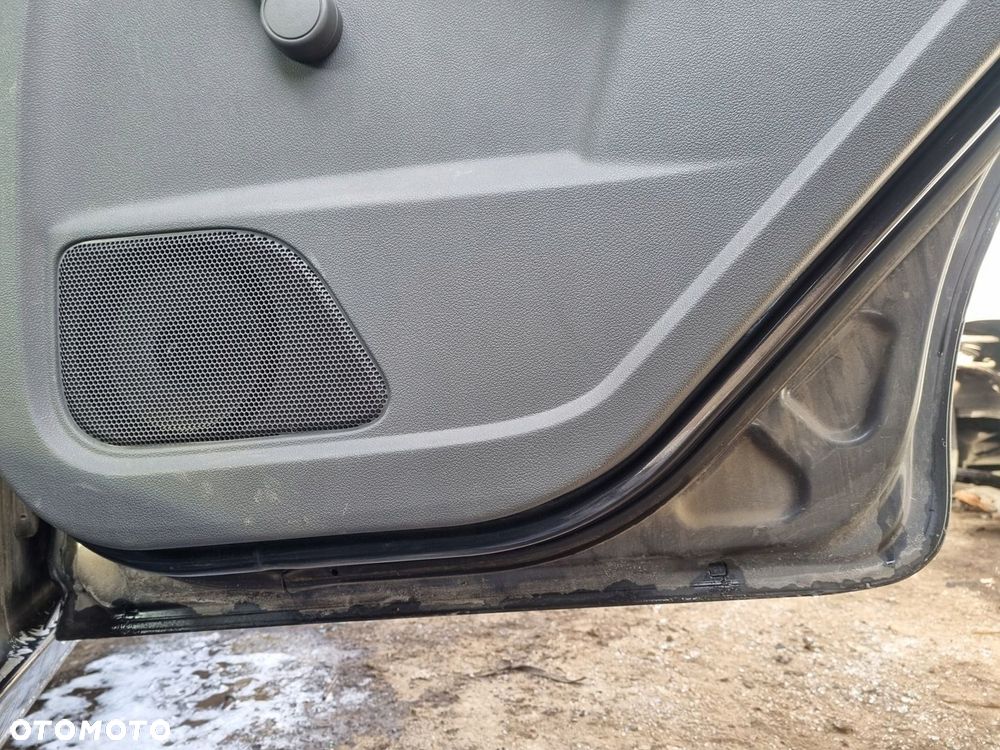 FORD FOCUS MK2 04-11 LIFT 2009 r. KOMBI DRZWI PRAWY TYŁ PRAWE TYLNE PT H4 * - 12