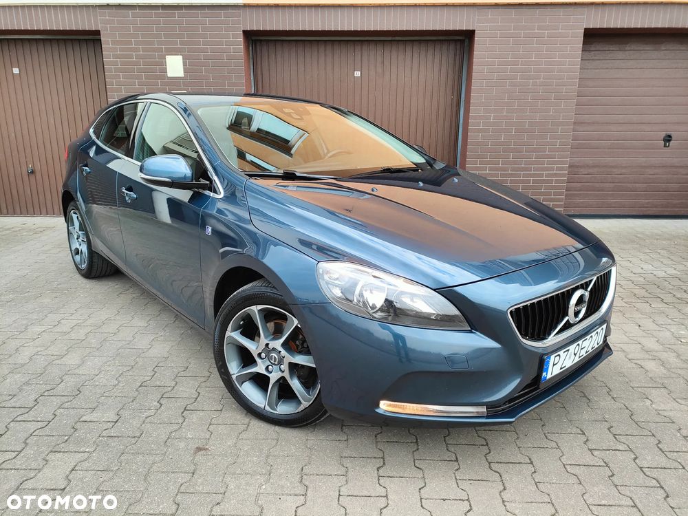 Volvo V40 D2 Ocean Race - 3