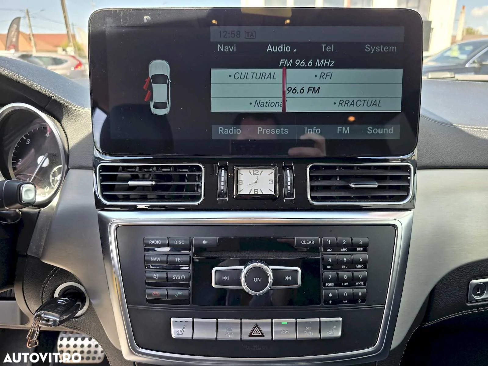 Mercedes-Benz ML 350 BlueTec 4MATIC Aut - 27