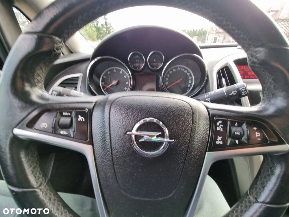 Opel Astra 1.4 T Enjoy S&S - 27