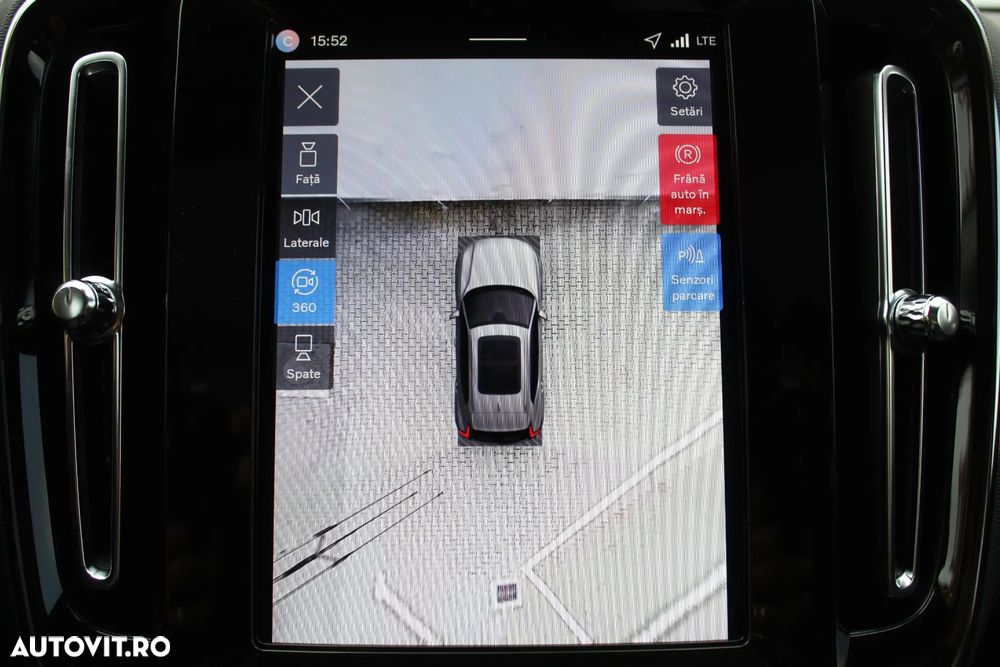 Volvo XC 40 B4 AT FWD MHEV Plus Dark - 2