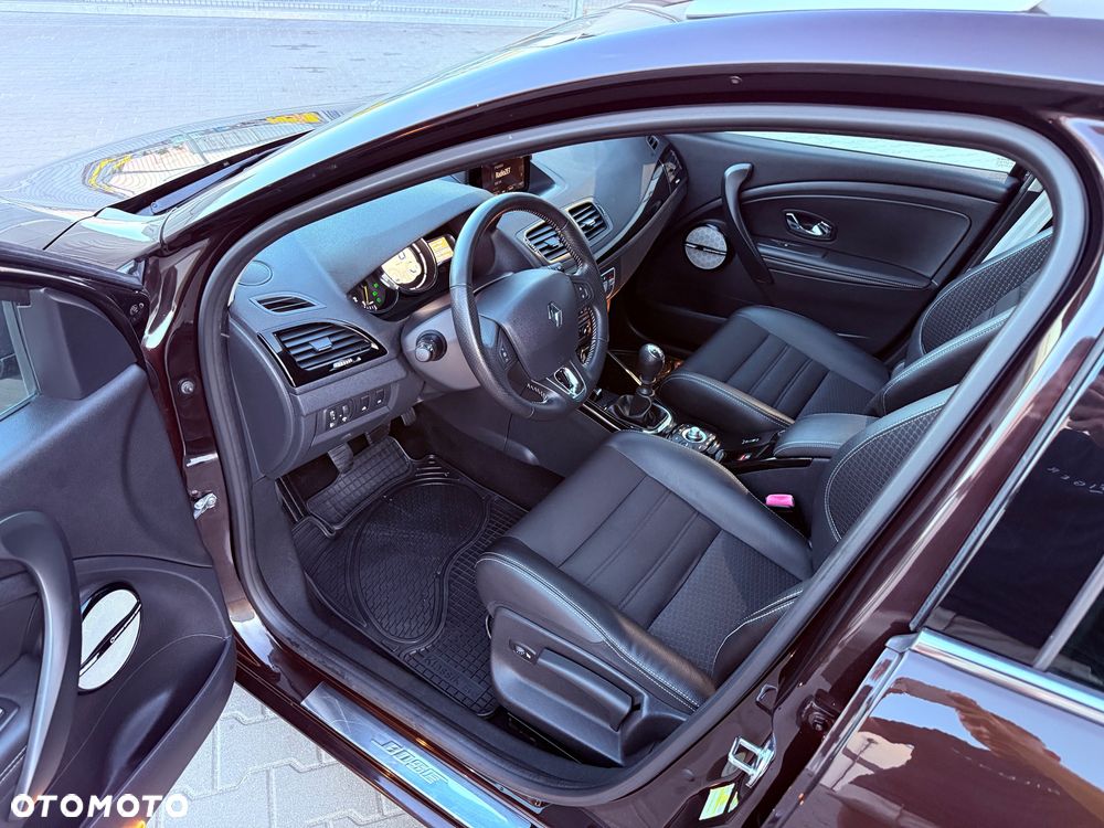 Renault Megane ENERGY TCe 130 Start & Stop Bose Edition - 14