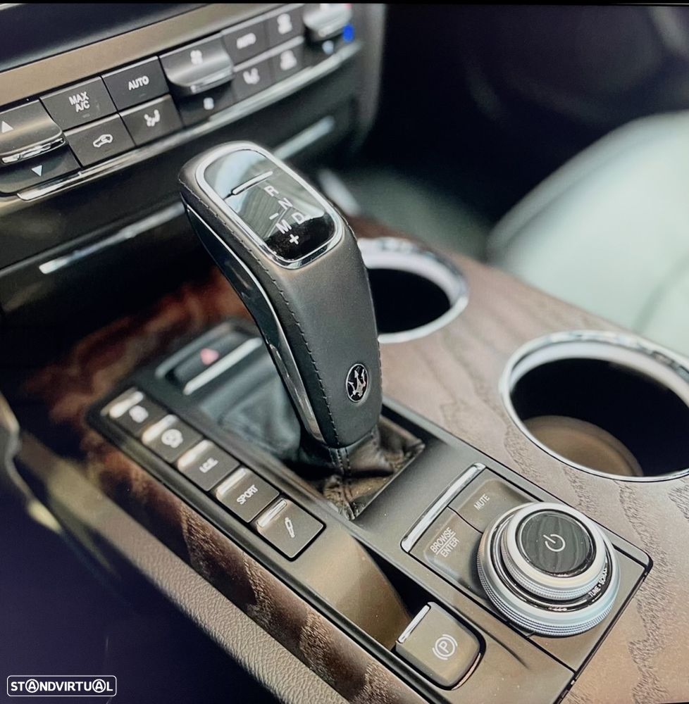 Maserati Ghibli Hybrid - 9