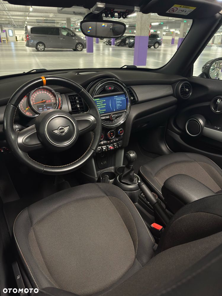 MINI Cooper Sidewalk - 8