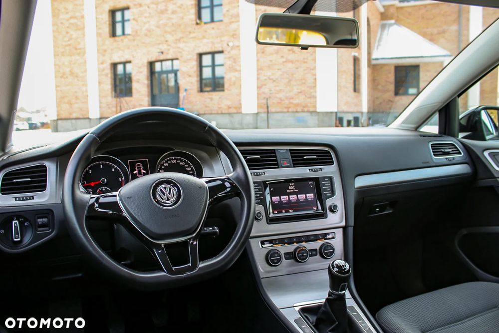 Volkswagen Golf 2.0 BlueTDI Highline - 26