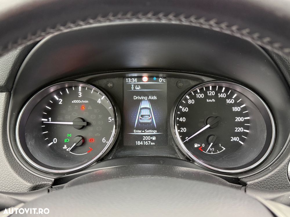 Nissan Qashqai 1.6 DCI ALL-MODE 4x4i TEKNA+ - 37