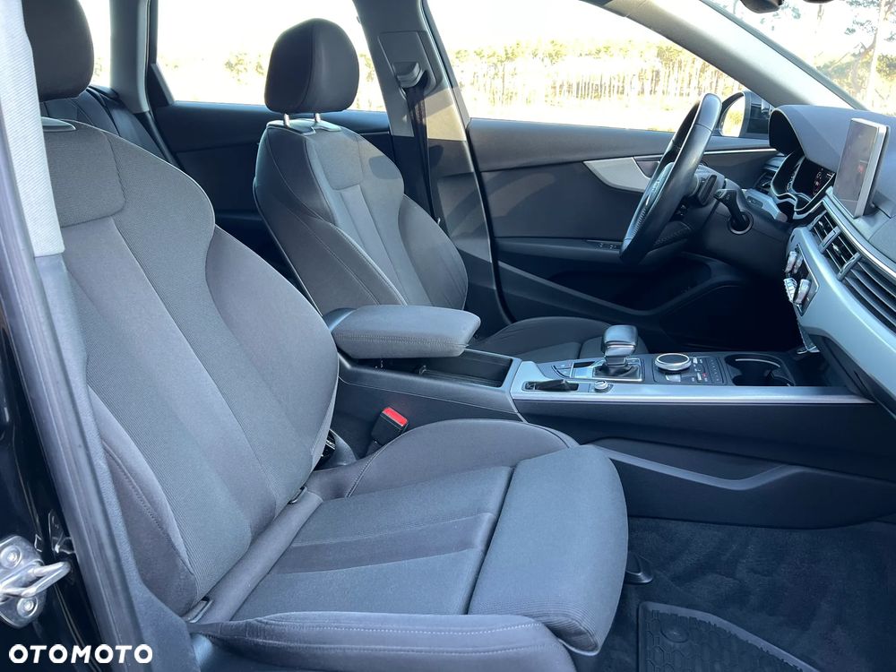 Audi A4 Avant 35 TDI S tronic design - 20