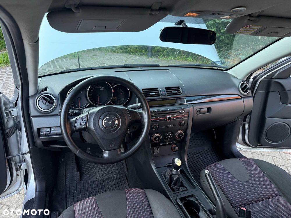Mazda 3 - 4
