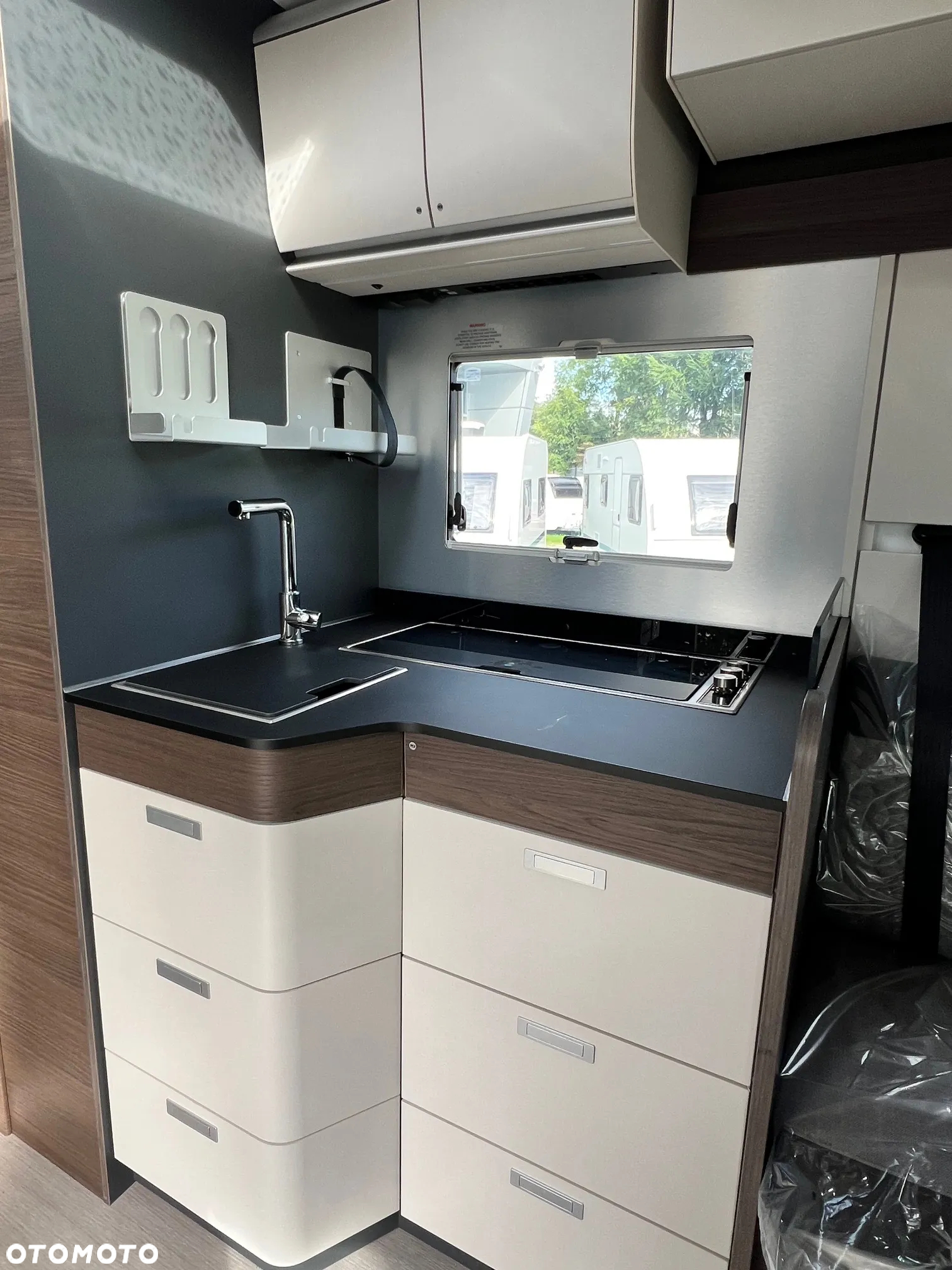 Adria Matrix Supreme 670DL - 9