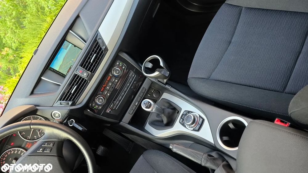 BMW X1 sDrive18i xLine - 15