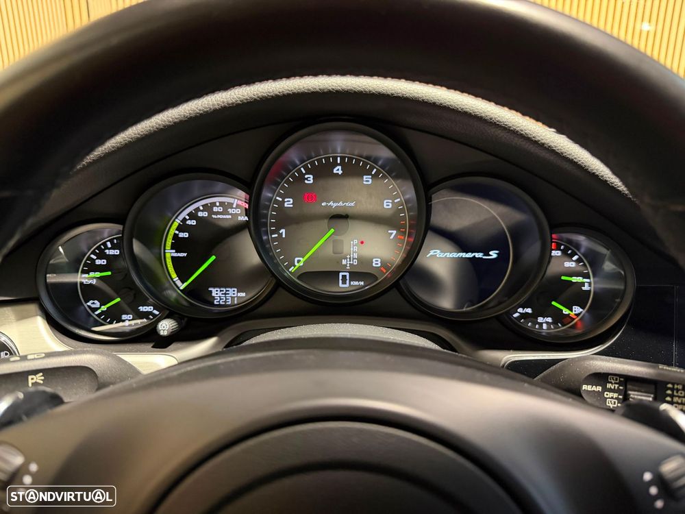 Porsche Panamera S E-Hybrid - 18