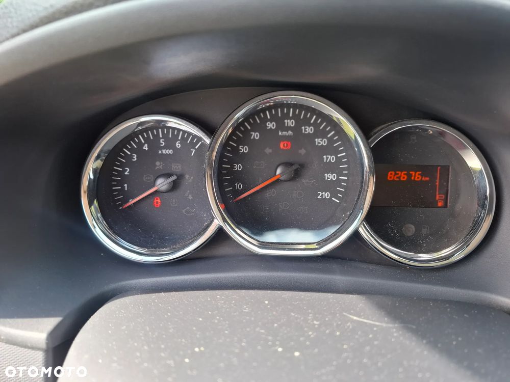 Dacia Sandero 0.9 TCe SL Celebration S&S EU6 - 8