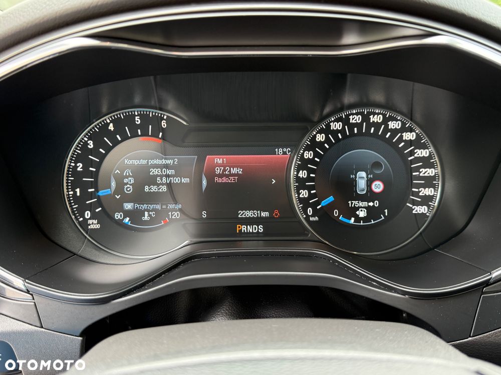 Ford Mondeo 2.0 TDCi Titanium PowerShift - 27