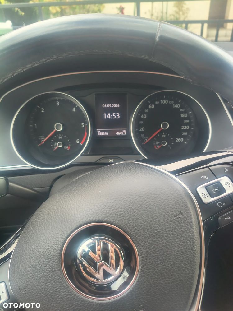 Volkswagen Passat 2.0 TDI BMT Comfortline - 10