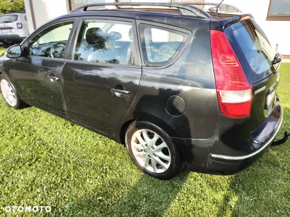 Hyundai i30 1.6 CRDi Comfort - 3