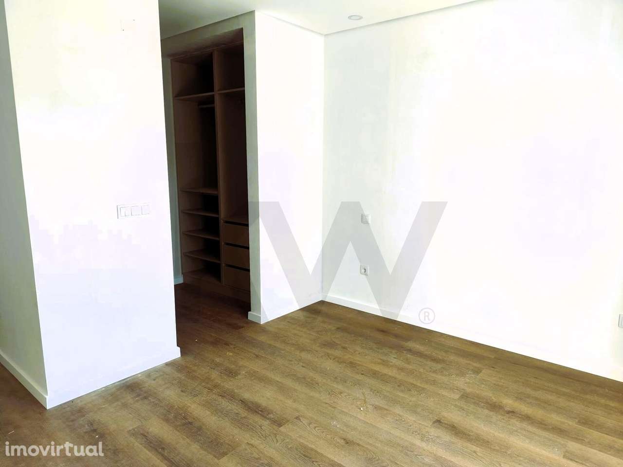 Moradia Térrea contemporânea T3 com piscina I Fernão Ferro - Grande imagem: 5/24